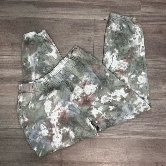 Sweatpants - Picture 1 of 3